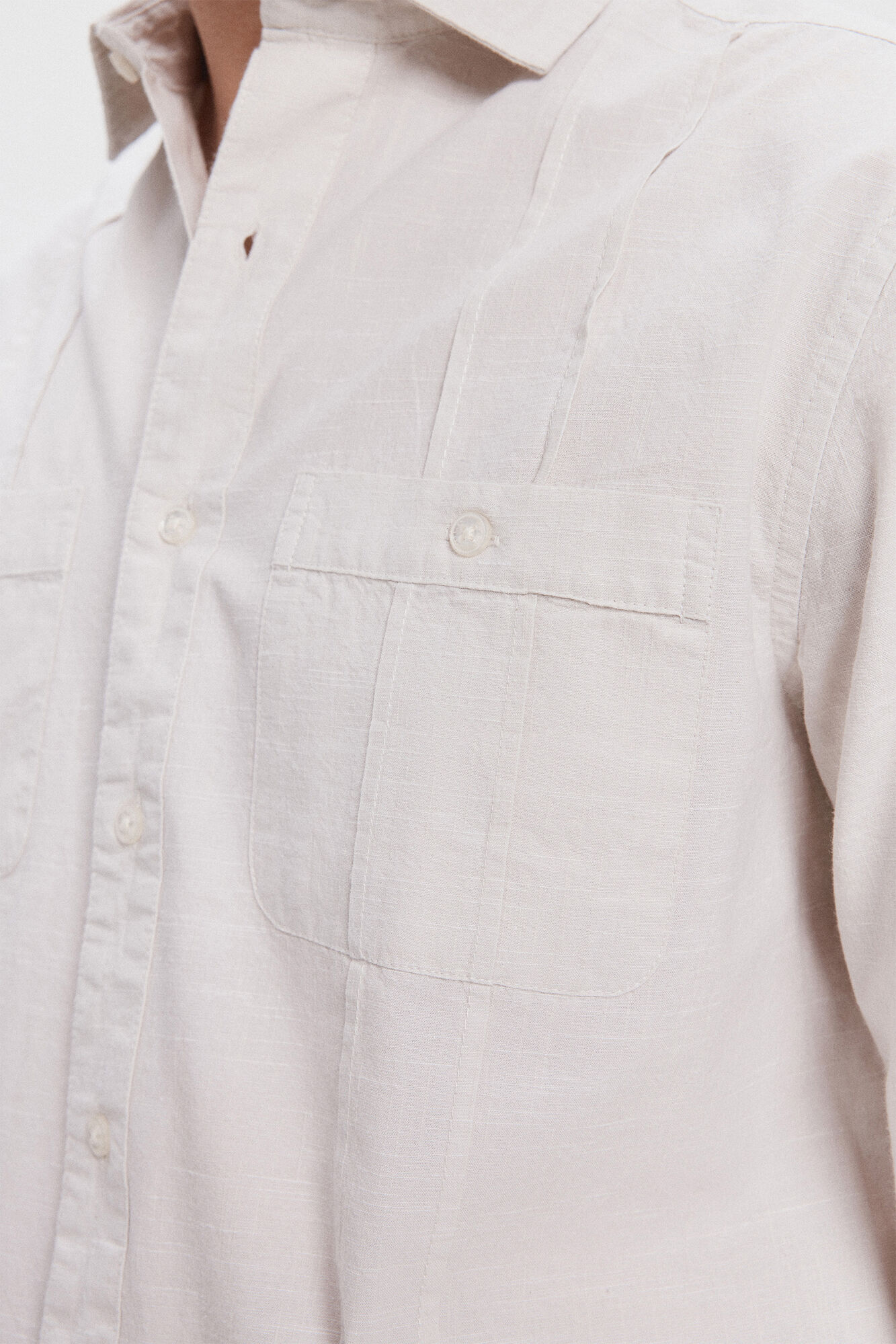 Milano Guayabera Bolsillos Ligera