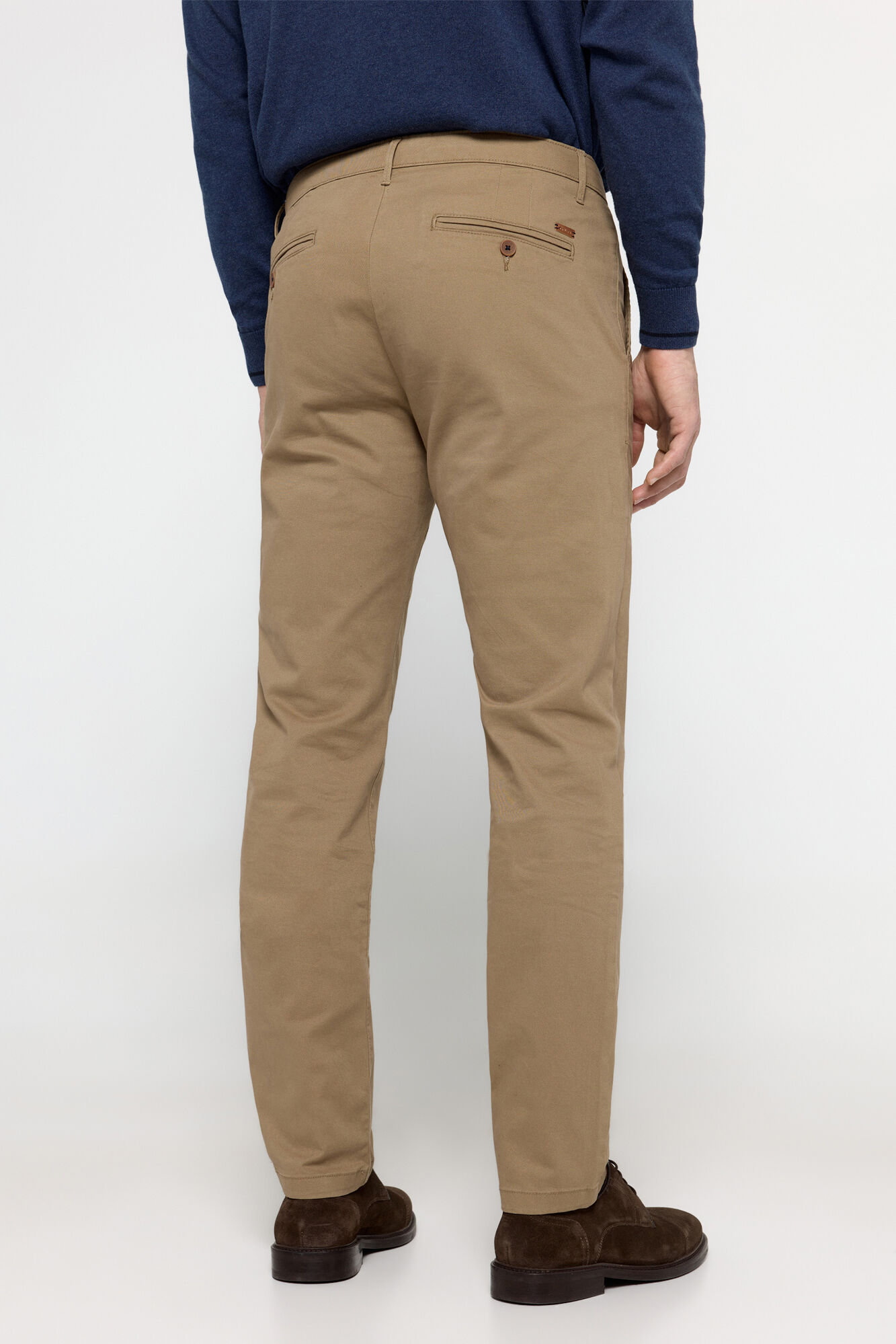Milano Pantal&oacute;n Chino Liso Marr&oacute;n Oscuro
