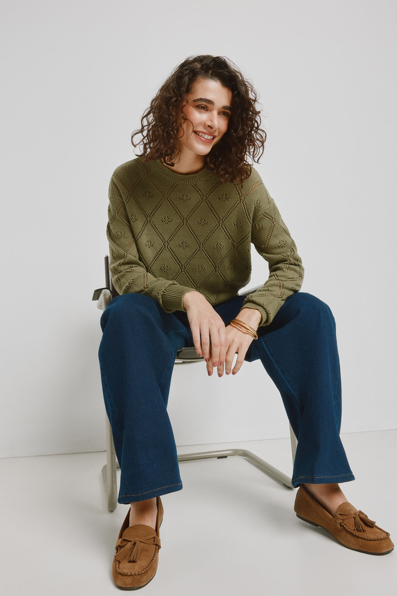 Milano Su&eacute;ter cuello redondo con dise&ntilde;o calado