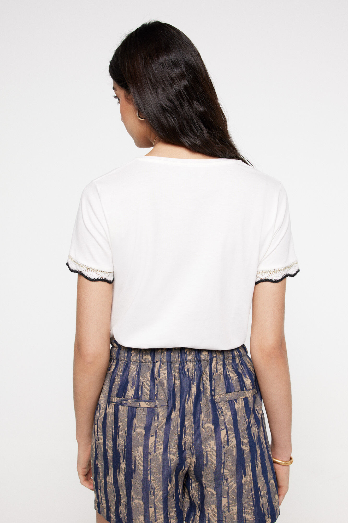 Milano Playera fornitura crochet manga Marfil