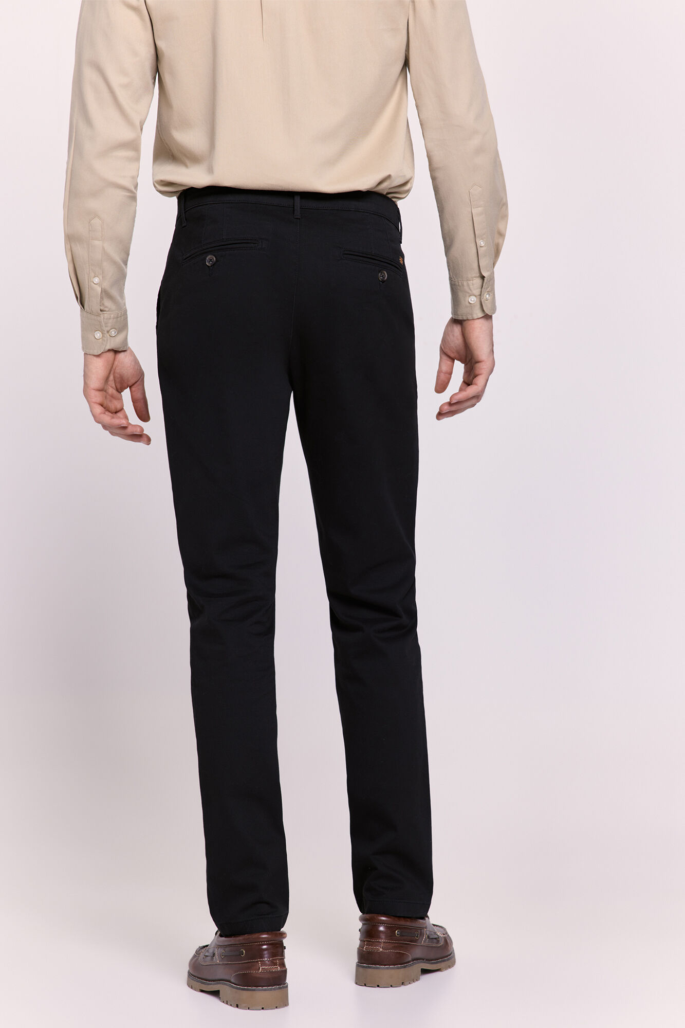 Milano Pantal&oacute;n chino regular fit Negro