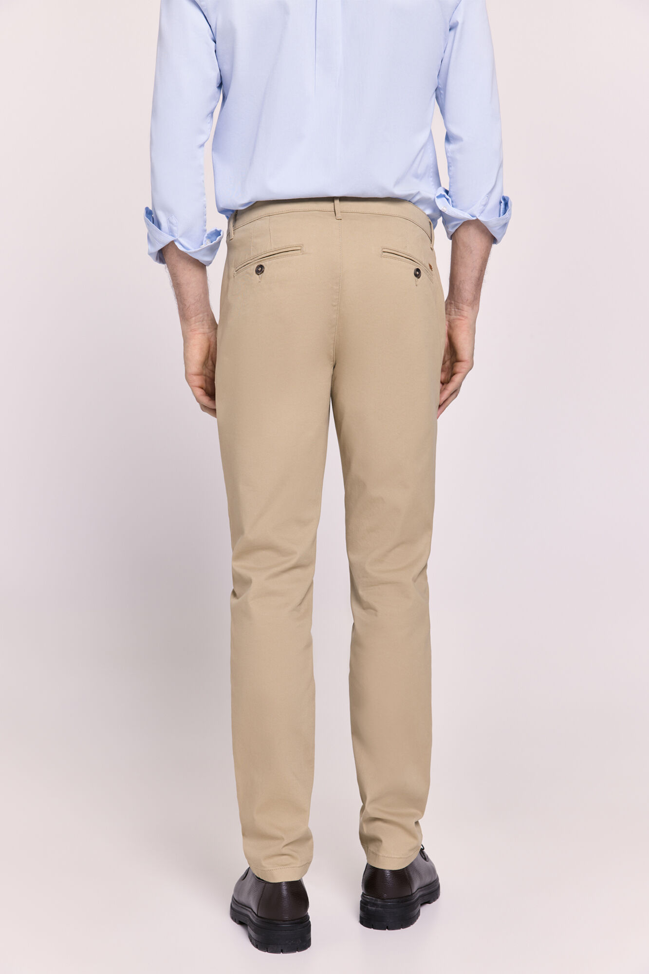 Milano Pantal&oacute;n chino regular fit Beige