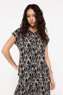 Fifty Outlet Camisa manga corta estampada. Estampado