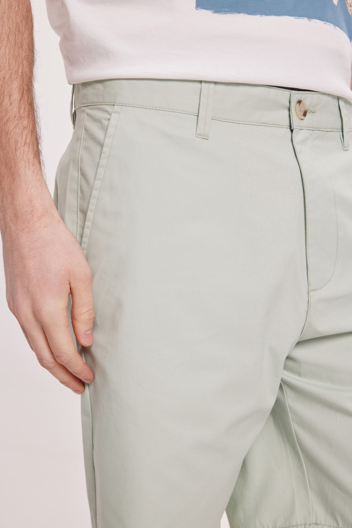 Milano Bermuda B&aacute;sica Lisa Kaki Claro