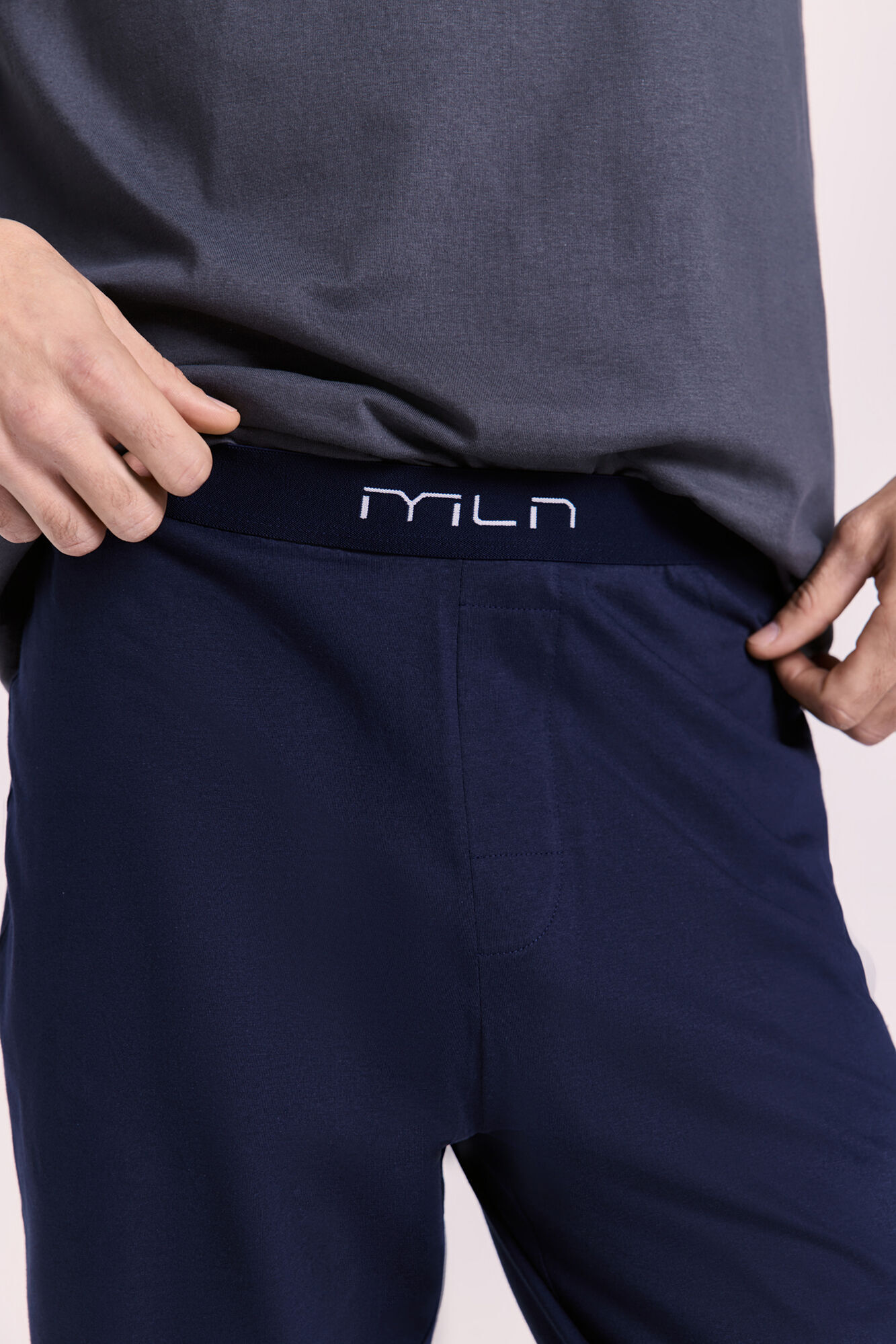 Milano Pijama con logo grande Gris Oscuro