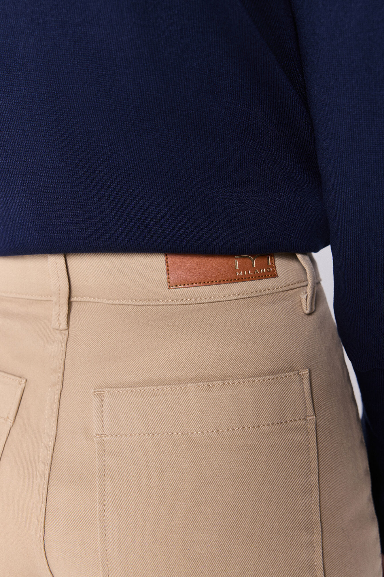 Milano Pantal&oacute;n culotte con pantal&oacute;n tiro Beige/Claro