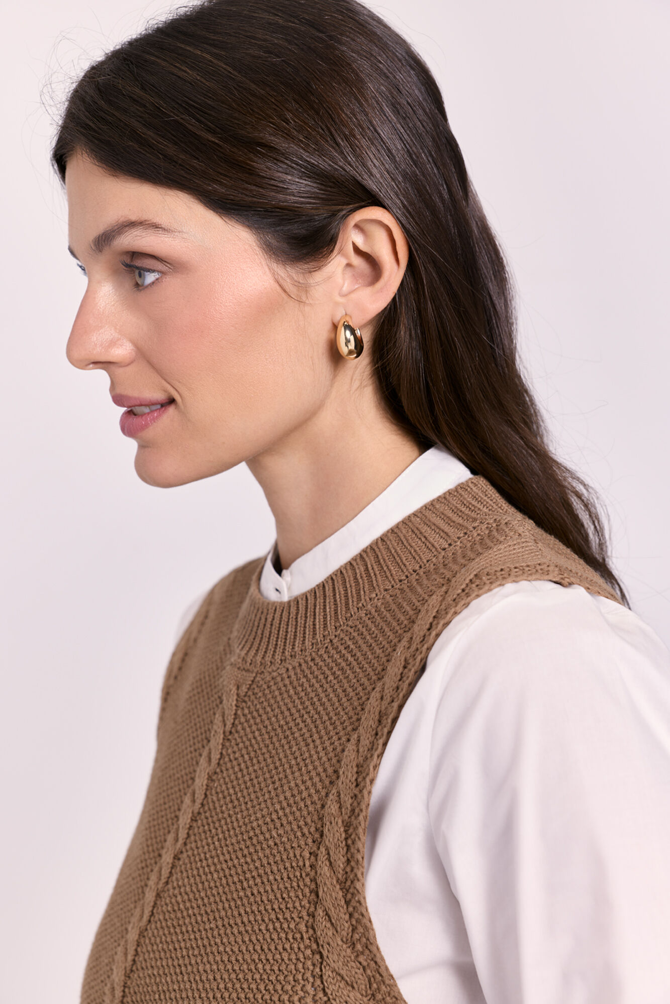 Milano Chaleco de tejido con detalle trenzado Marr&oacute;n