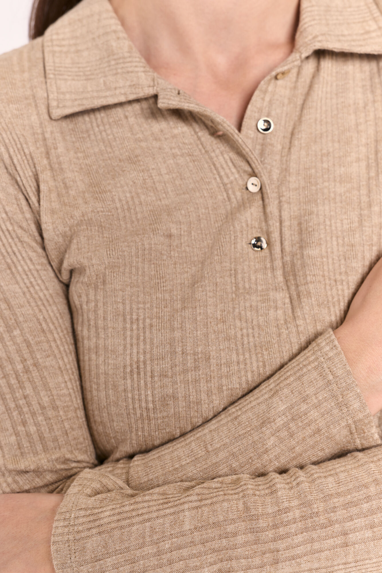 Milano Playera polo acanalada Marr&oacute;n