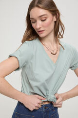Fifty Outlet Playera de rayas soft touch cuello pico Verde