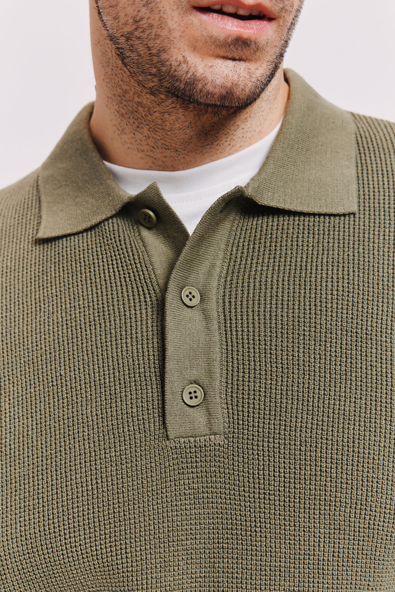 Milano Su&eacute;ter cuello polo Kaki Claro