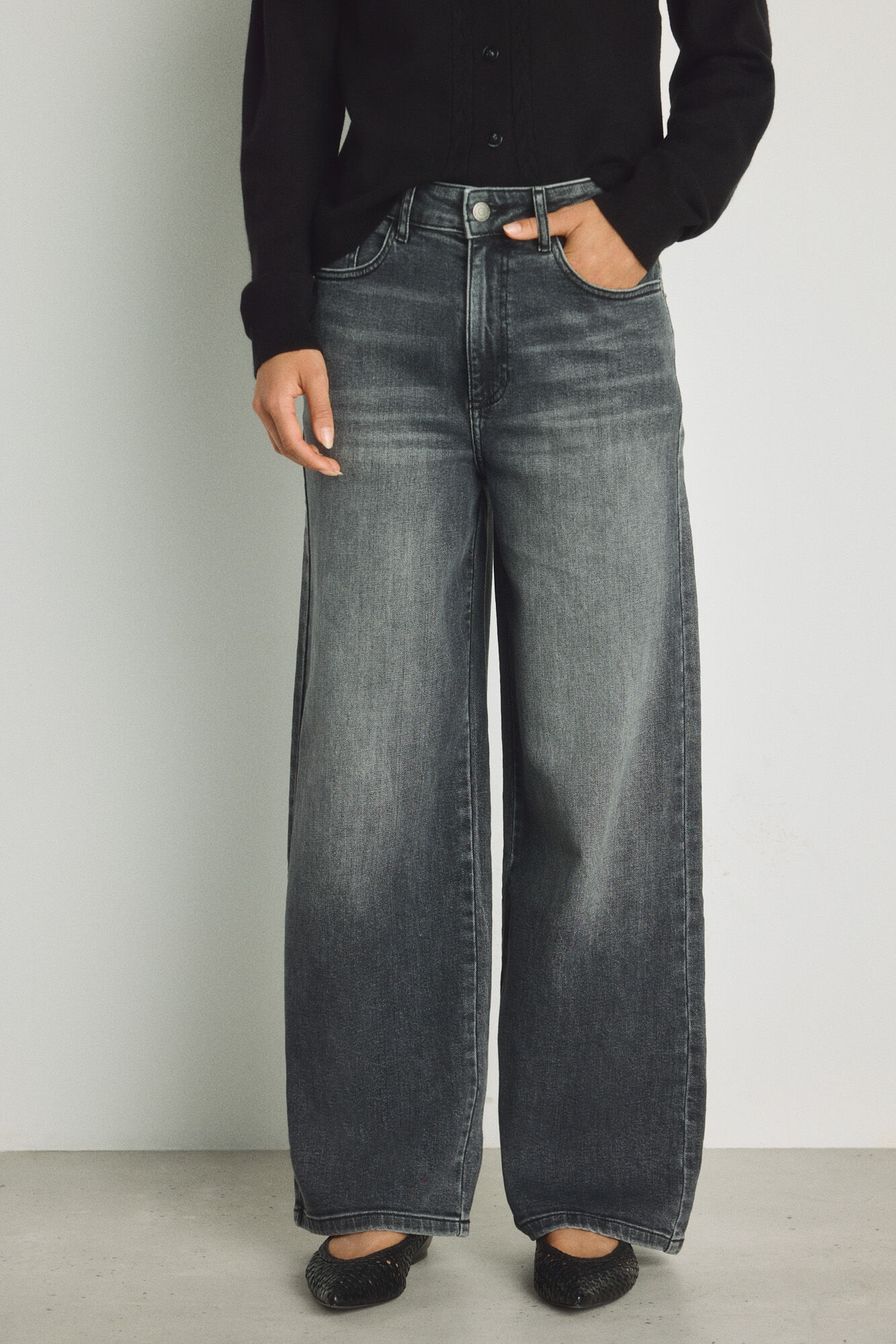 Milano Pantal&oacute;n de mezclilla ancho Gris