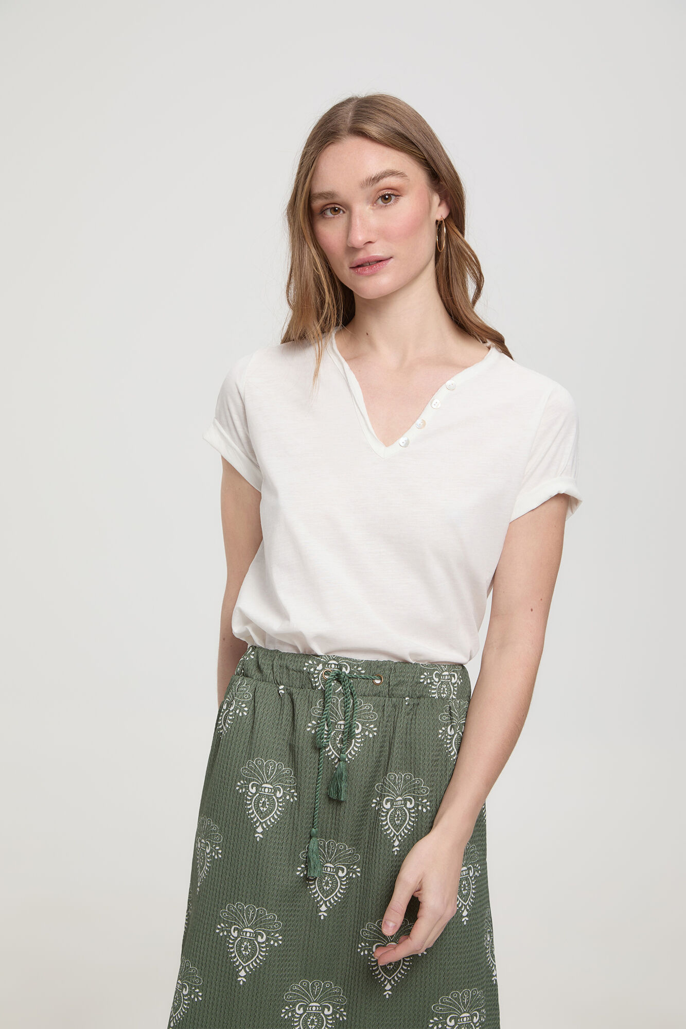 Milano Camiseta algod&oacute;n slub botones en escote Marfil