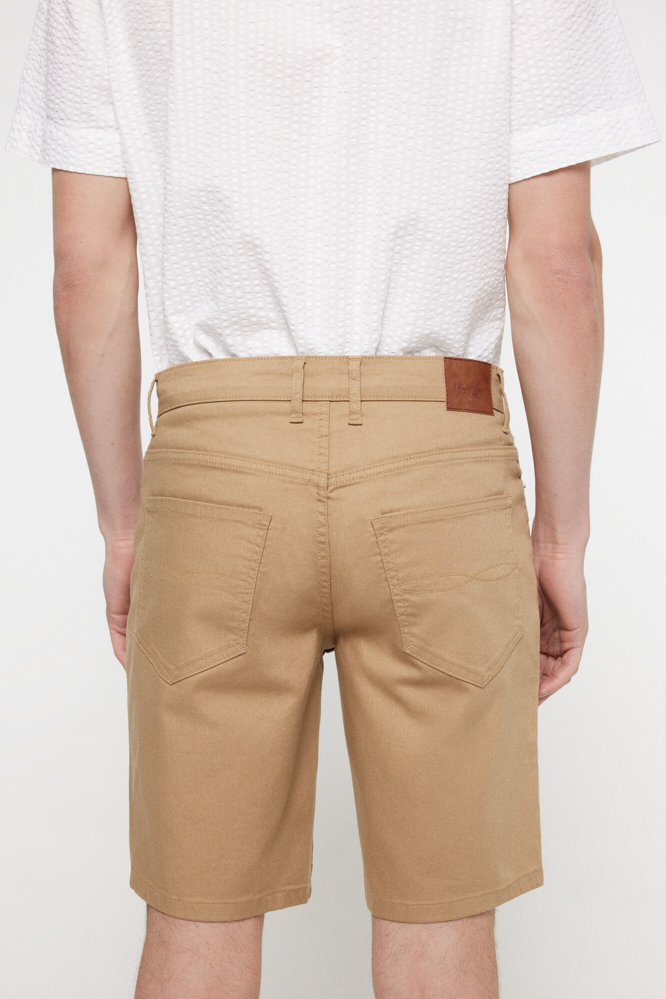 Milano Bermudas cinco bolsillos. Tostado