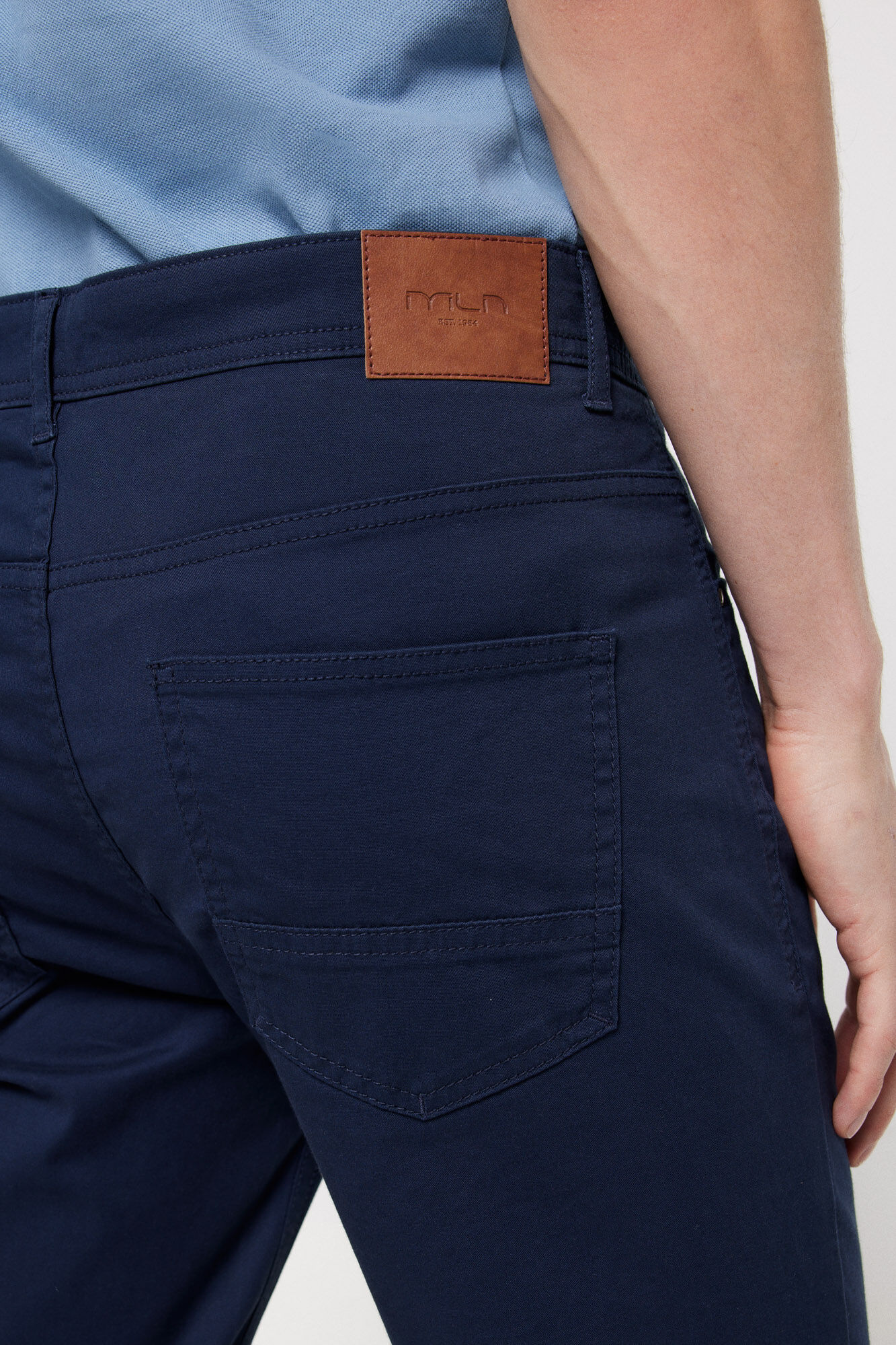 Milano Pantalon bolsillos finos. Navy