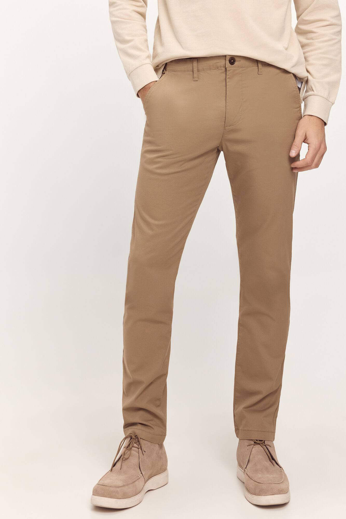 Milano Pantal&oacute;n Chino B&aacute;sico Liso
