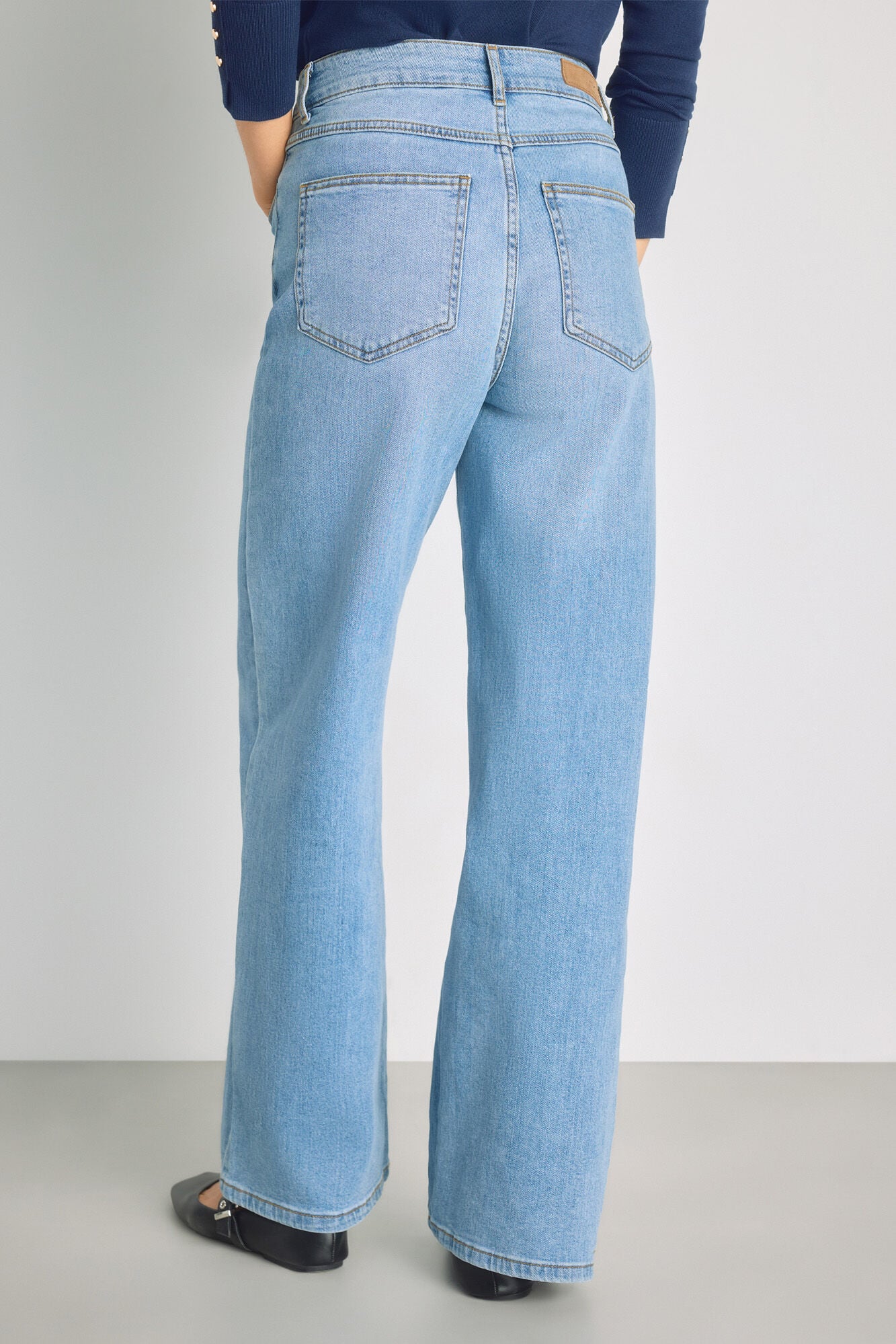 Milano Pantal&oacute;n de mezclilla ancho Azul Claro