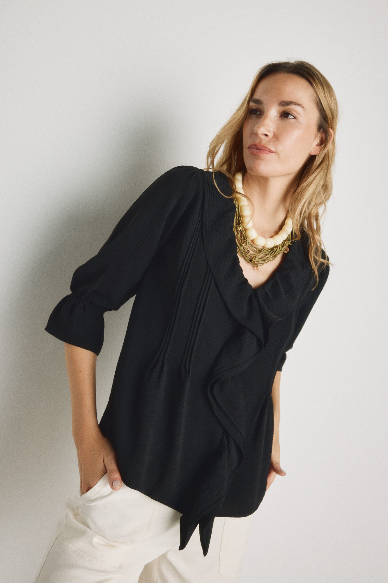 Milano Blusa con volantes Negro