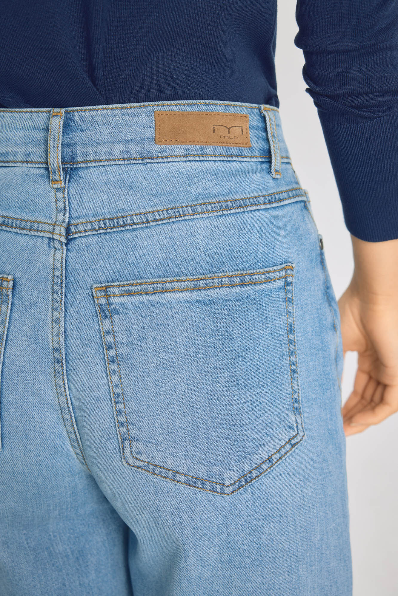 Milano Pantal&oacute;n de mezclilla ancho Azul Claro