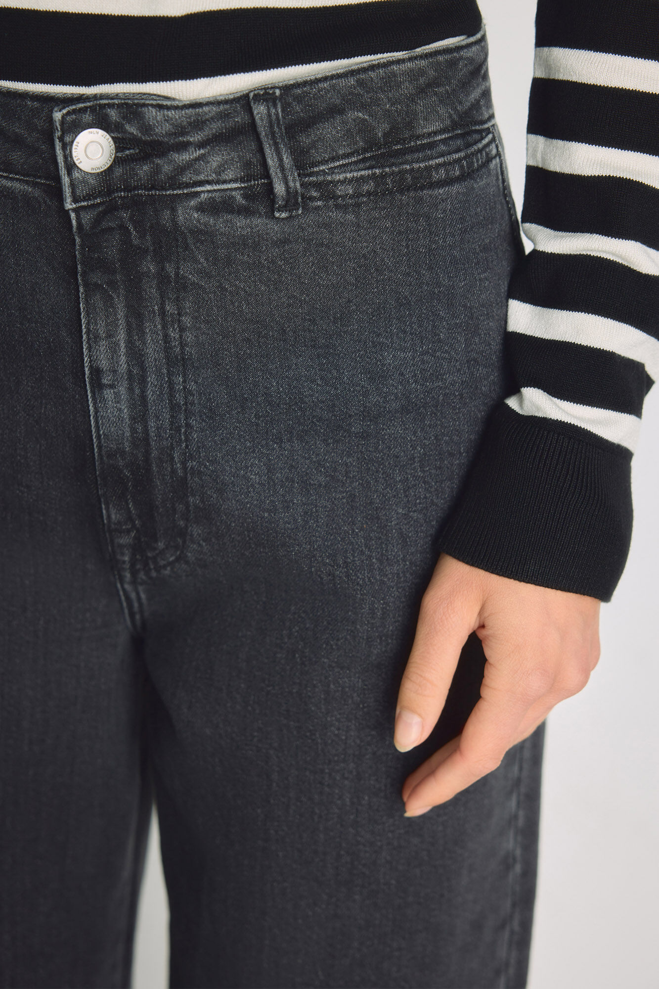 Milano Pantal&oacute;n de mezclilla ancho Gris Oscuro