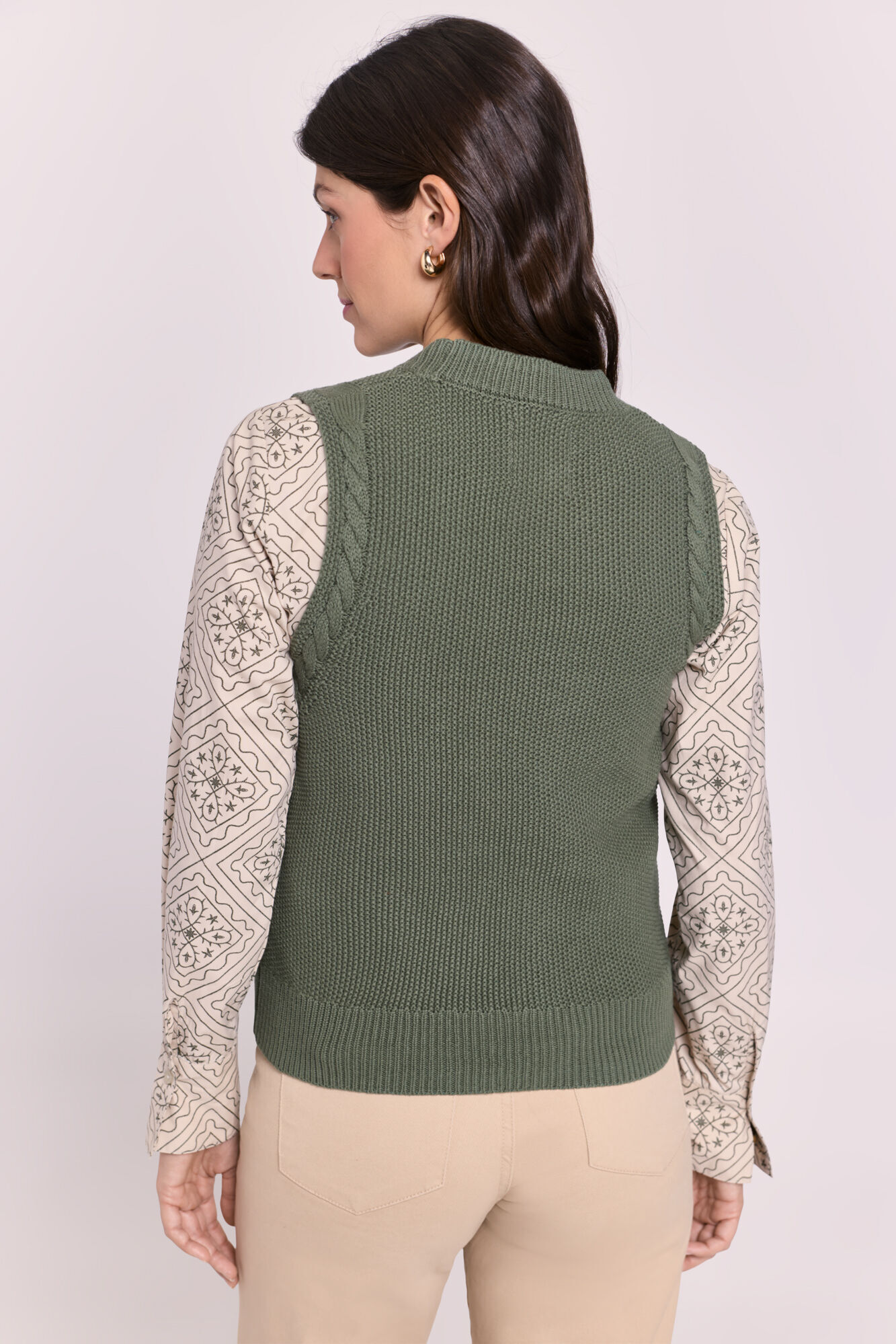 Milano Chaleco de tejido con detalle trenzado Kaki Oscuro