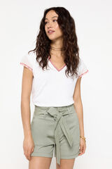 Fifty Outlet Playera cuello pico bordada Marfil