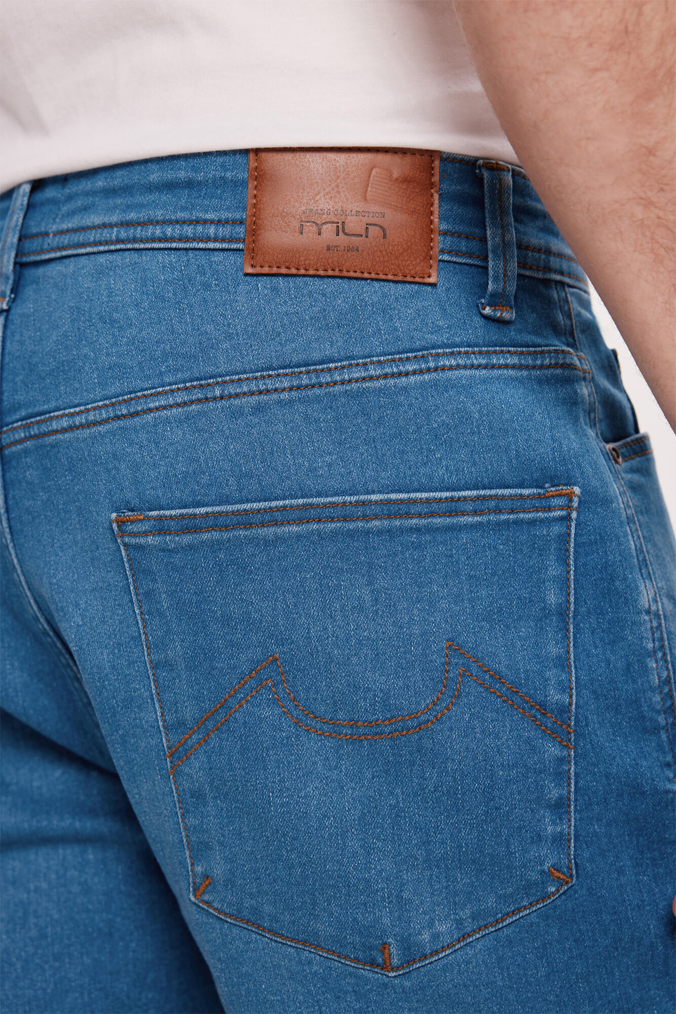 Milano Bermuda Denim Slim Azul Claro