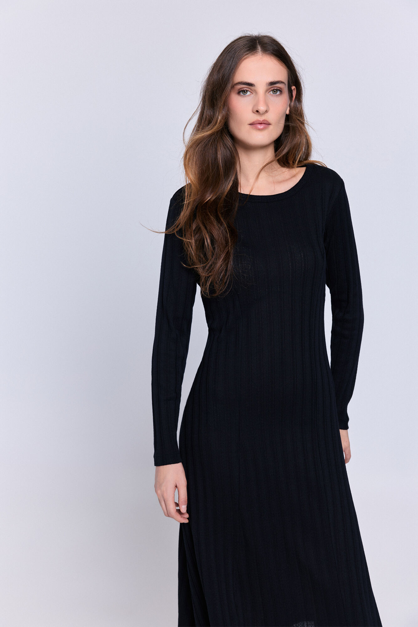 Milano Vestido midi manga larga Negro