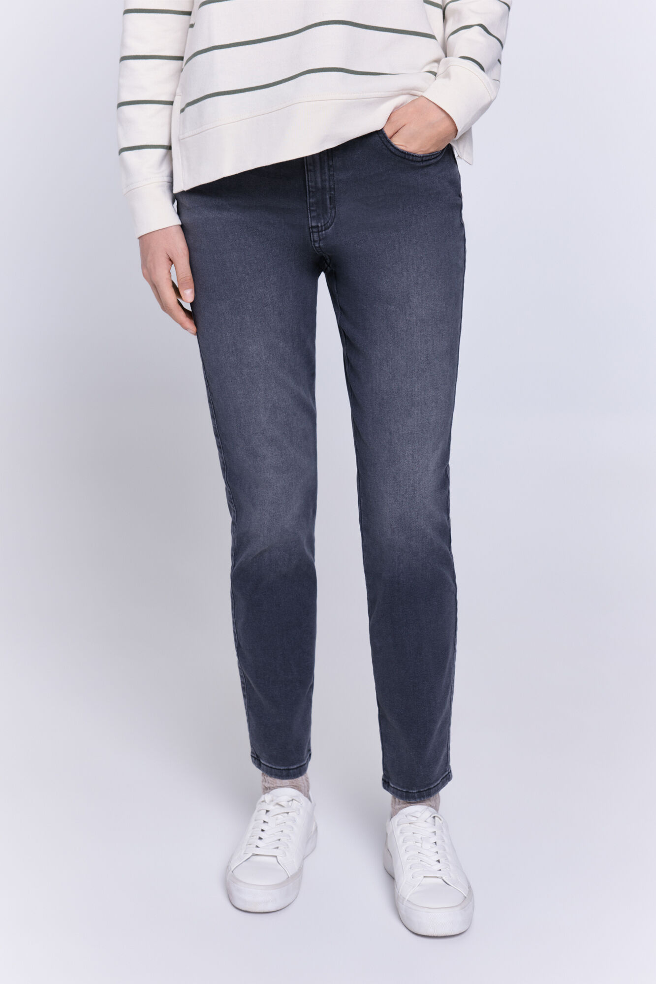 Milano Pantal&oacute;n denim slim Gris