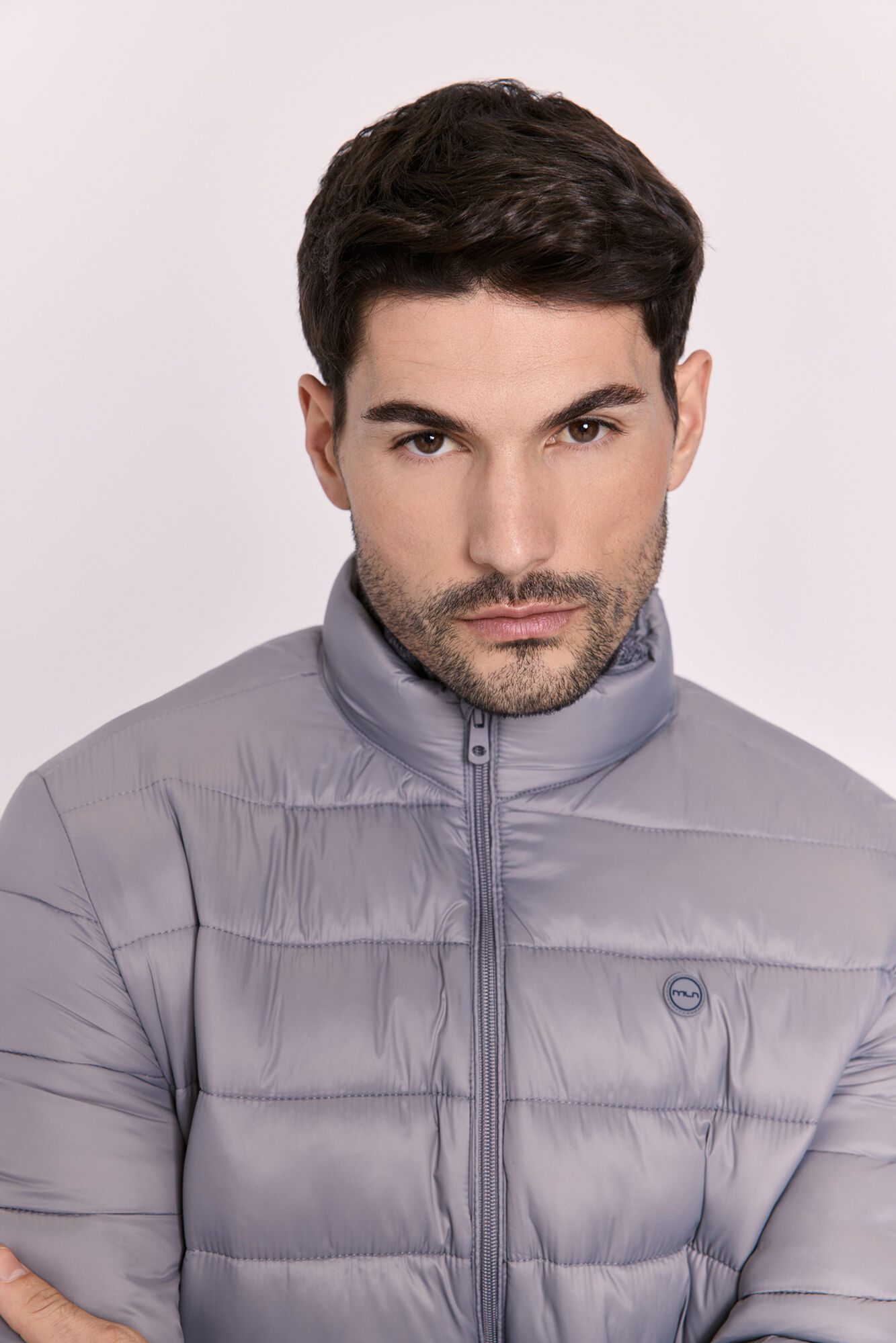 Milano Jersey b&aacute;sico cuello redondo ajustado Gris