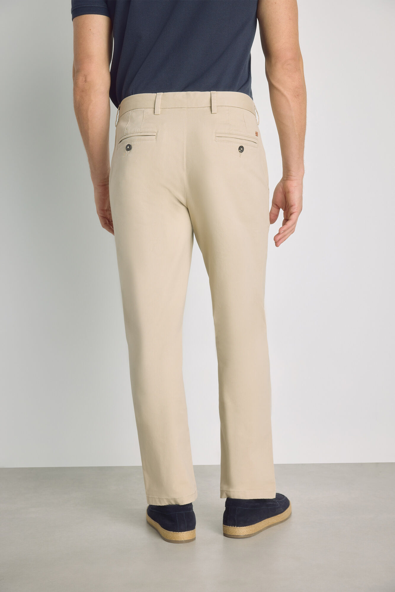 Milano Pantal&oacute;n chino regular fit Beige