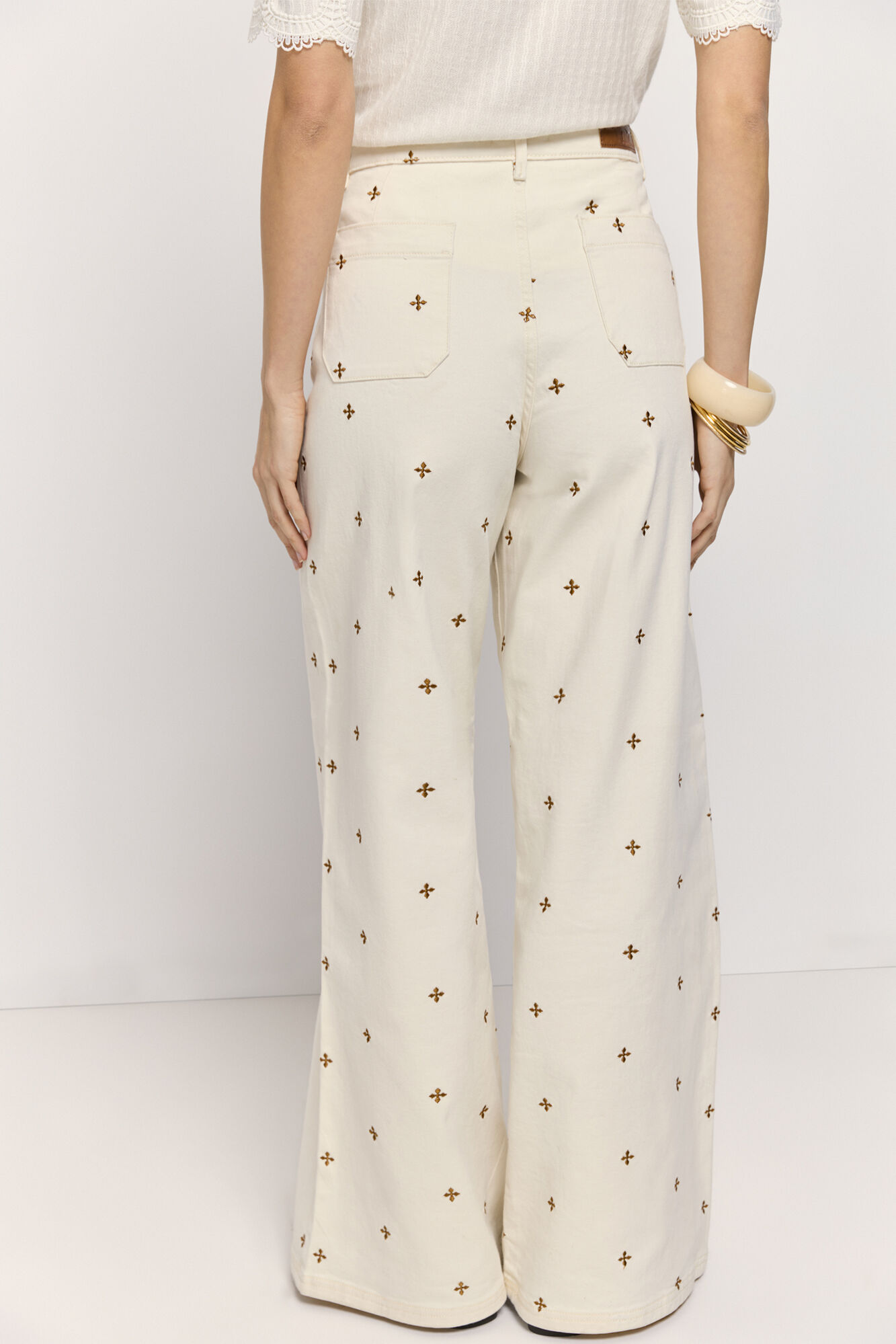 Milano Pantal&oacute;n ancho con bordado Marfil