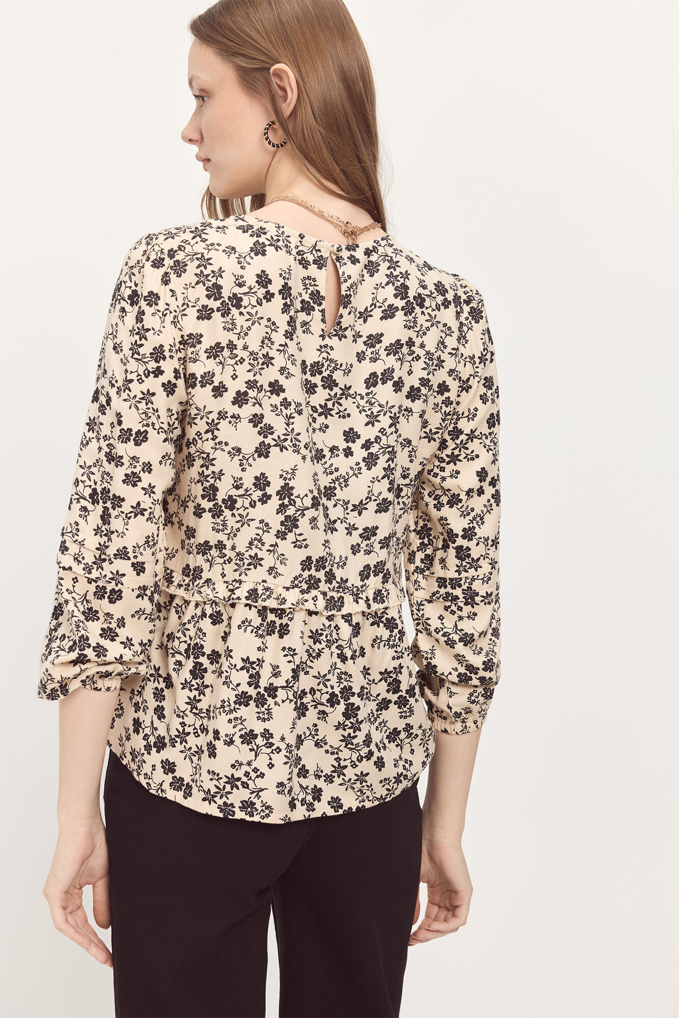 Milano Blusa con volante natural