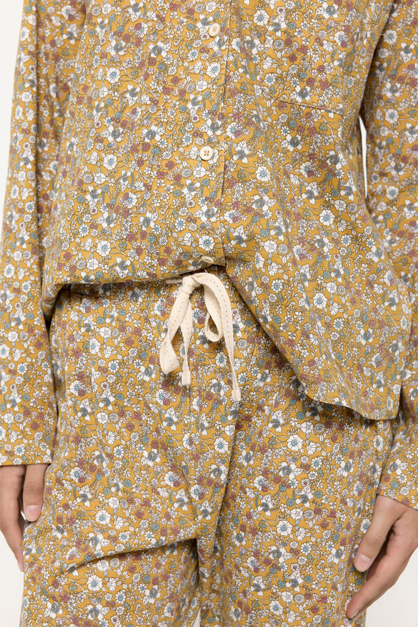 Milano Pijama camisero flores natural