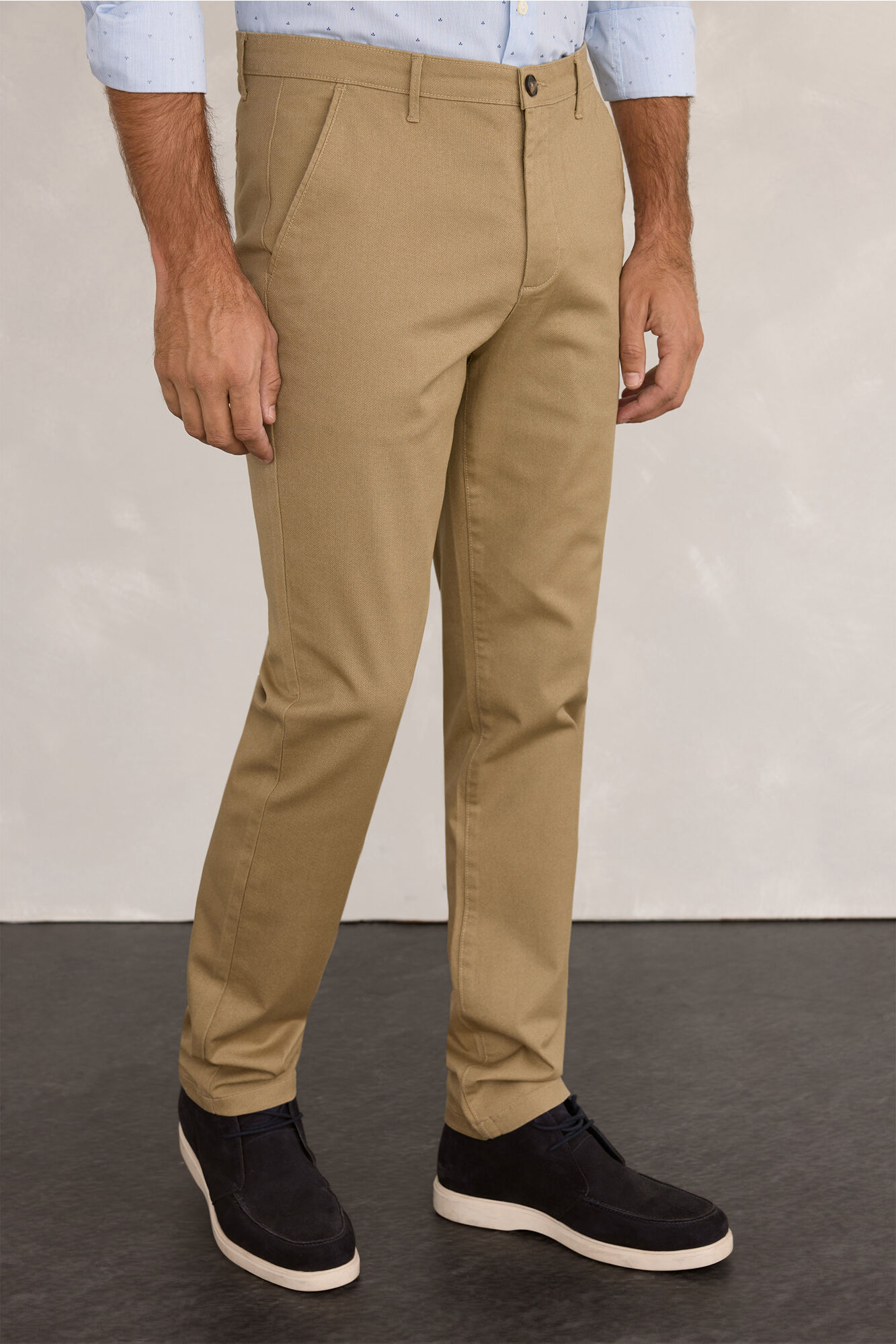 Milano Chinos c&oacute;modos