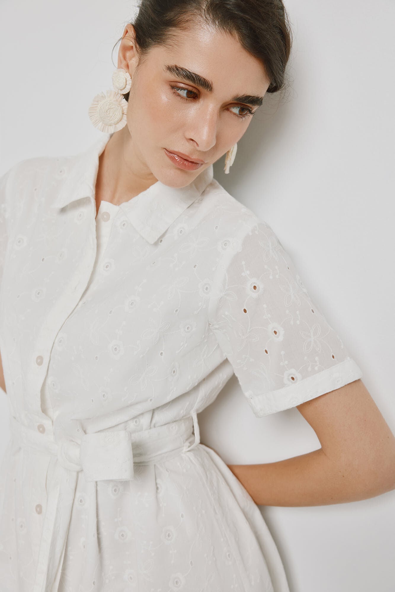 Milano Vestido de mezclilla con escote en pico