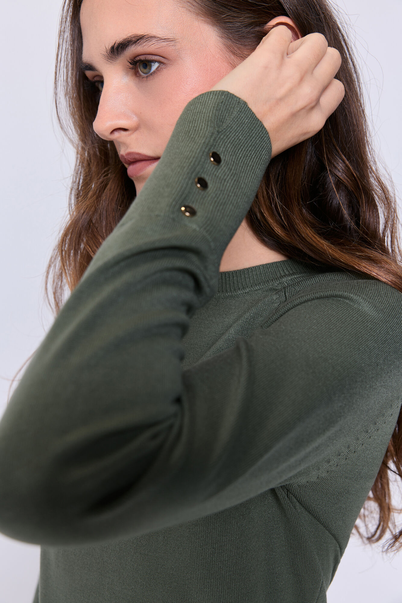 Milano Su&eacute;ter punto fino cuello redondo