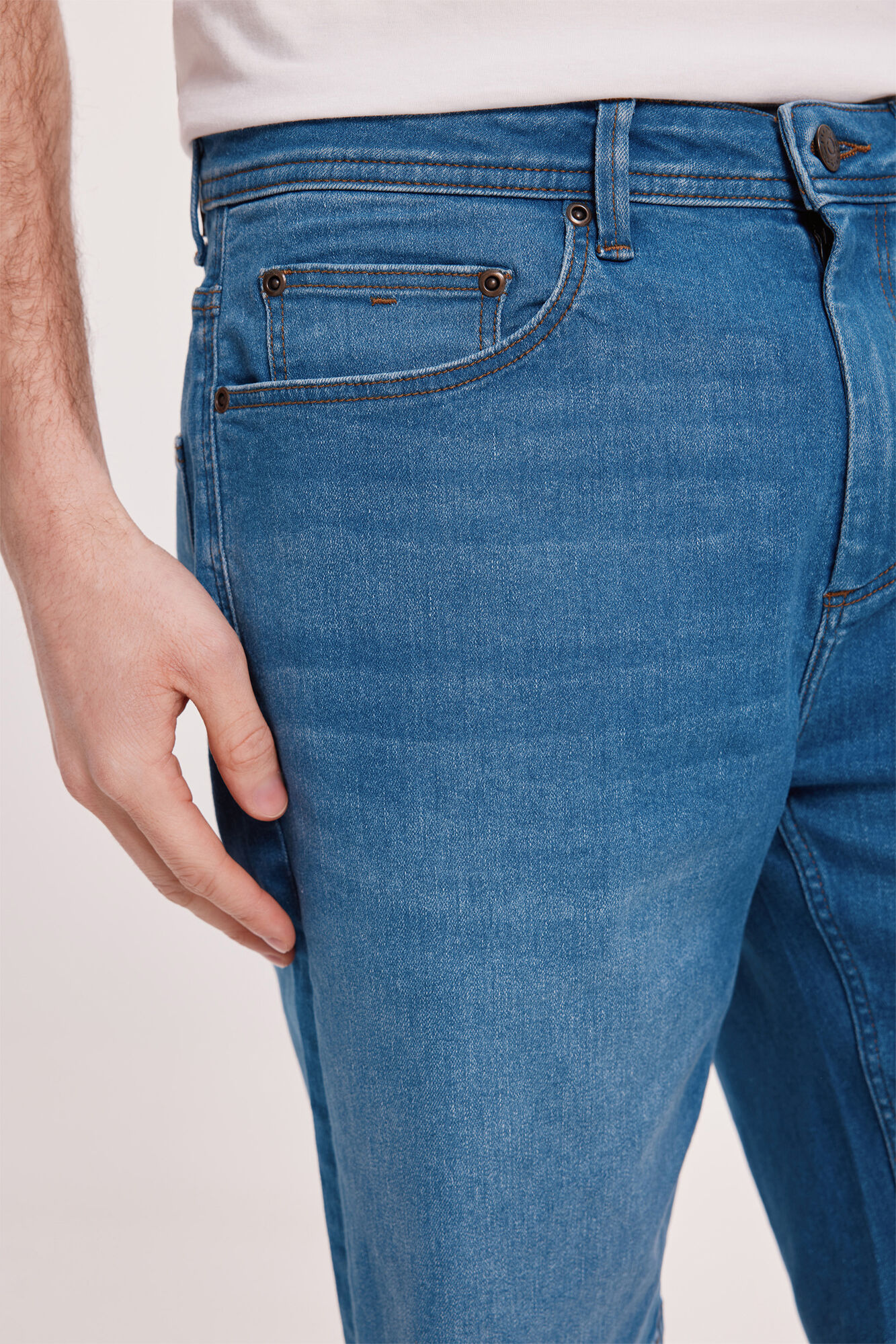 Milano Bermuda Denim Slim Azul Claro