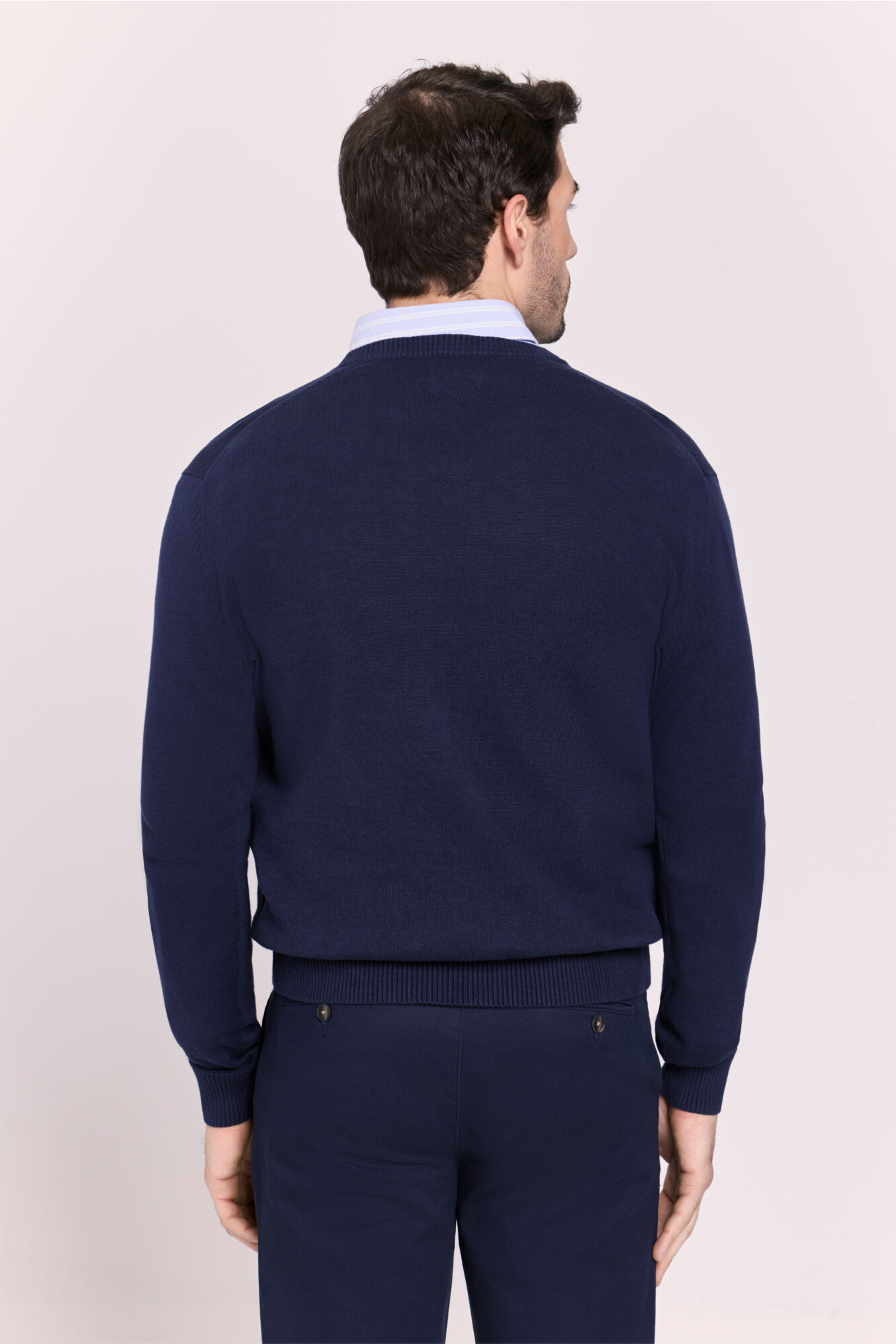 Milano Su&eacute;ter cuello en pico Navy