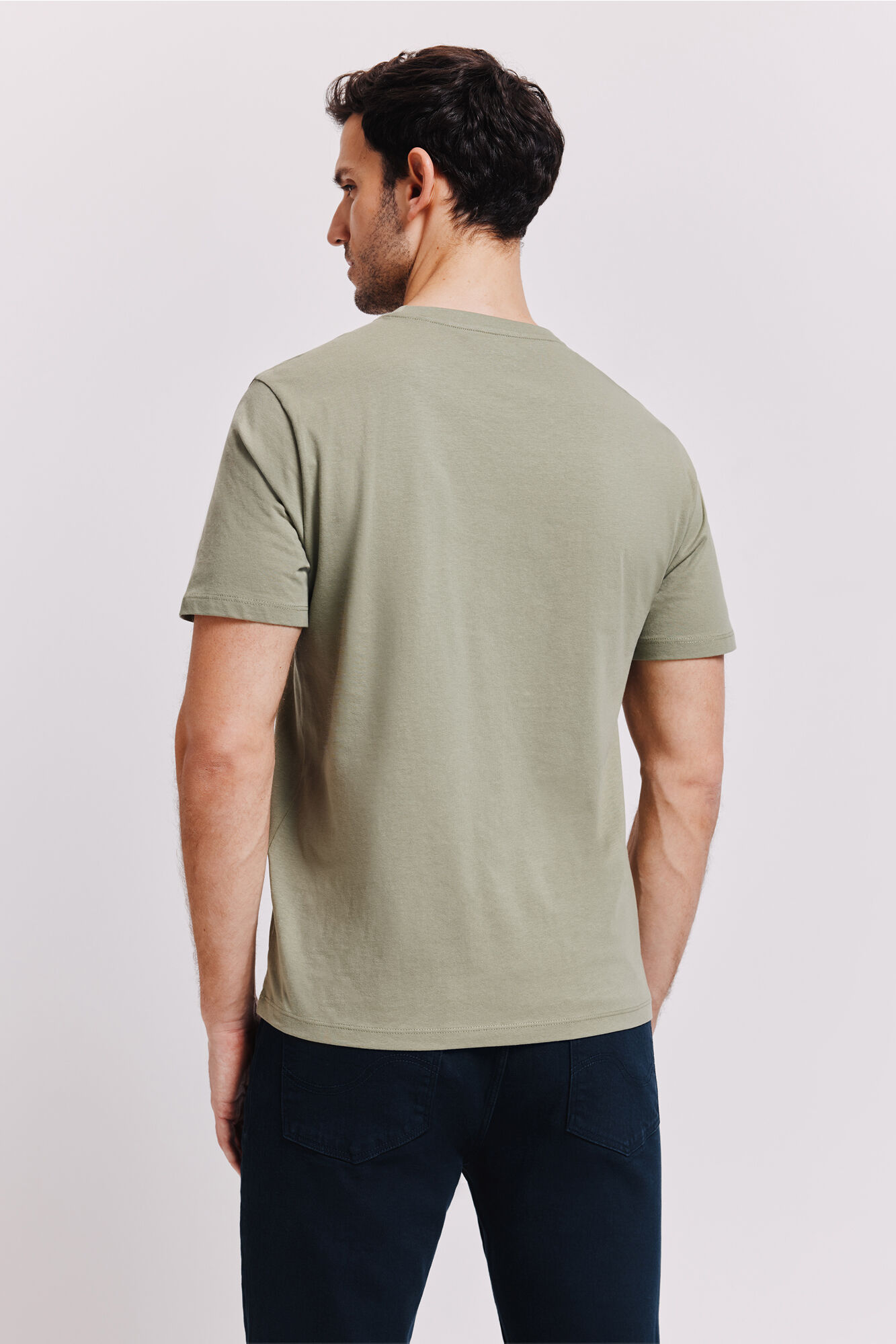 Milano Playera b&aacute;sica con bolsillo Kaki Claro