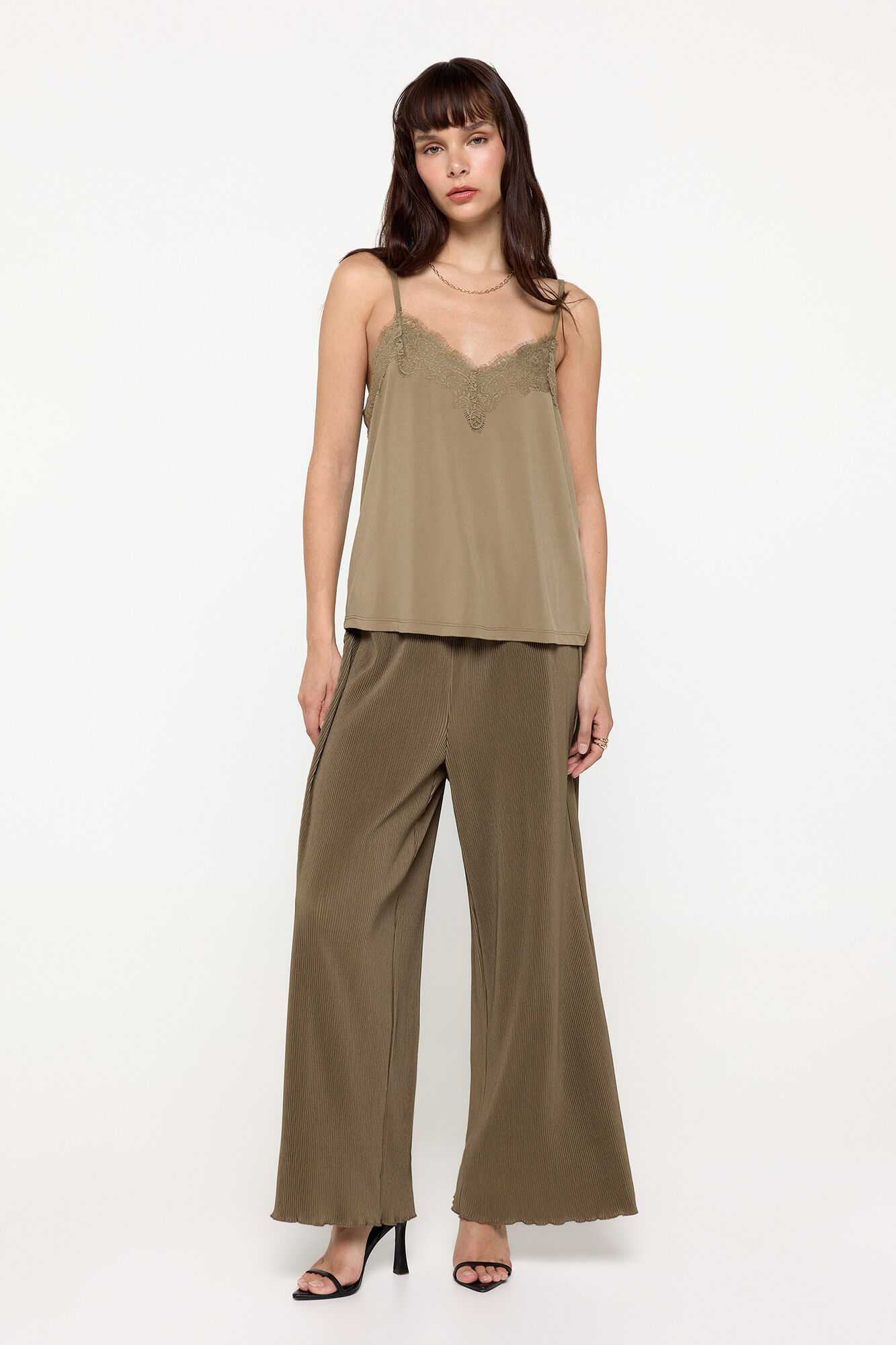 Milano Top Lencero Satinado Marfil