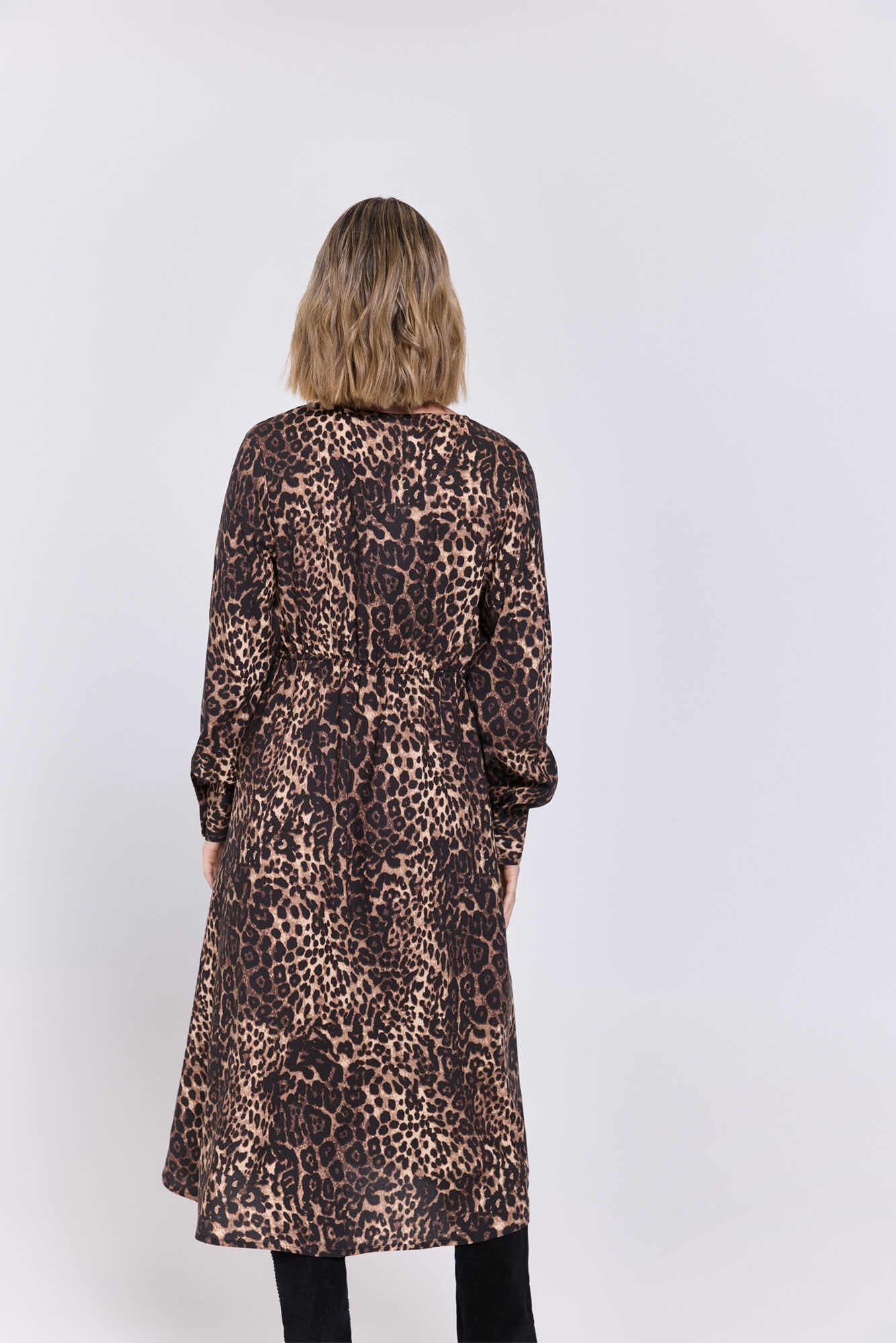 Milano Vestido fluido vestido midi Marr&oacute;n