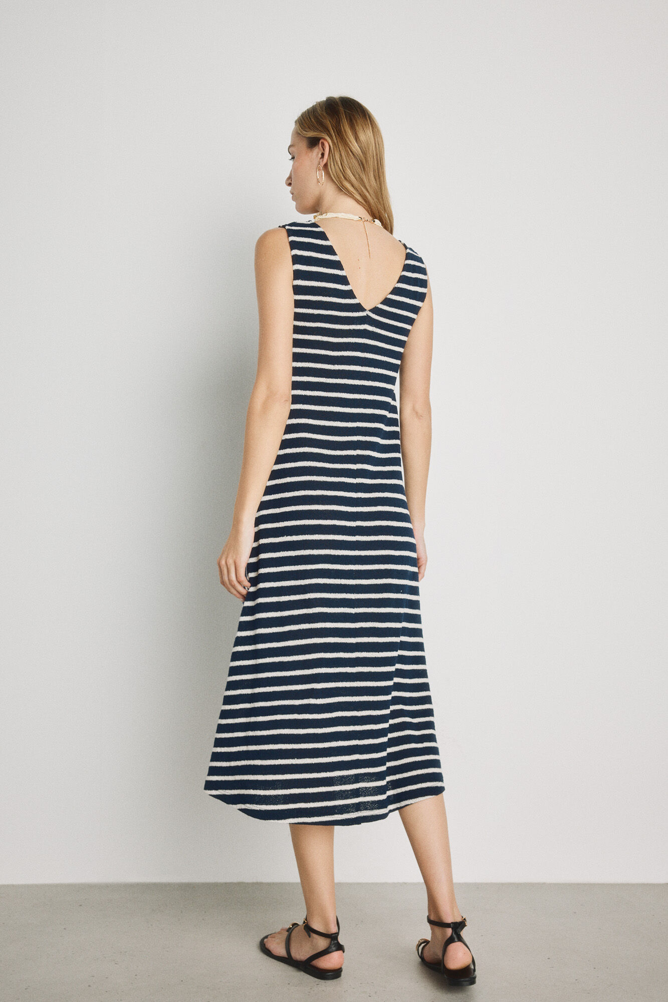Milano Vestido escote pico con tirantes Navy