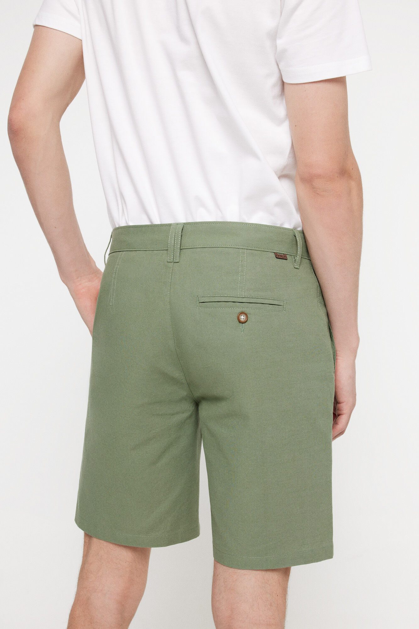 Milano Bermuda Aspecto Lino. Kaki Oscuro