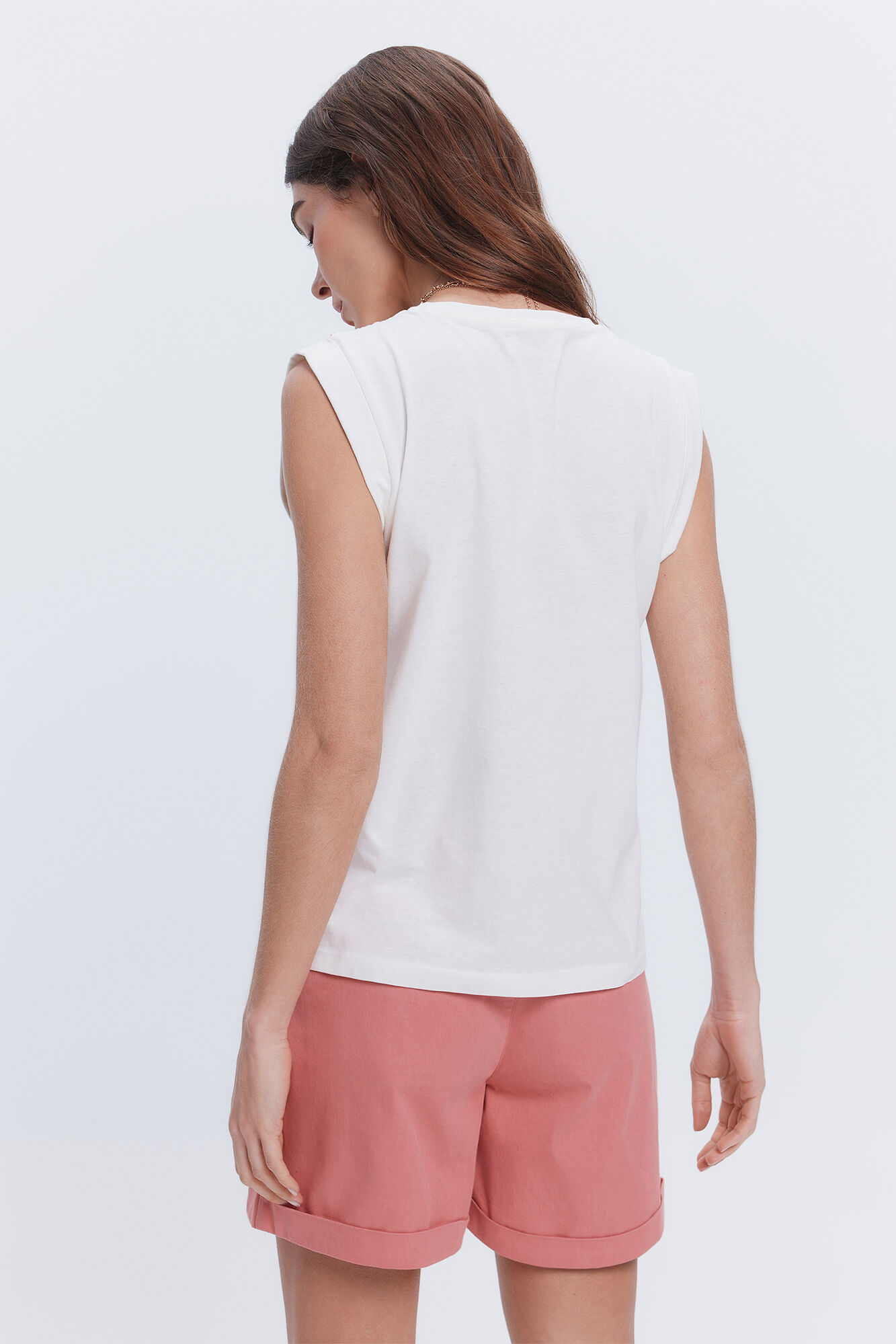 Milano Camiseta cuello pico nido de abeja en hombros Marfil