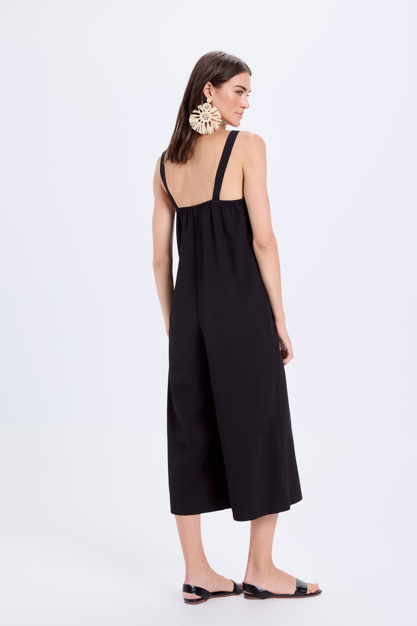 Milano Jumpsuit fluido con escote en PICO Negro
