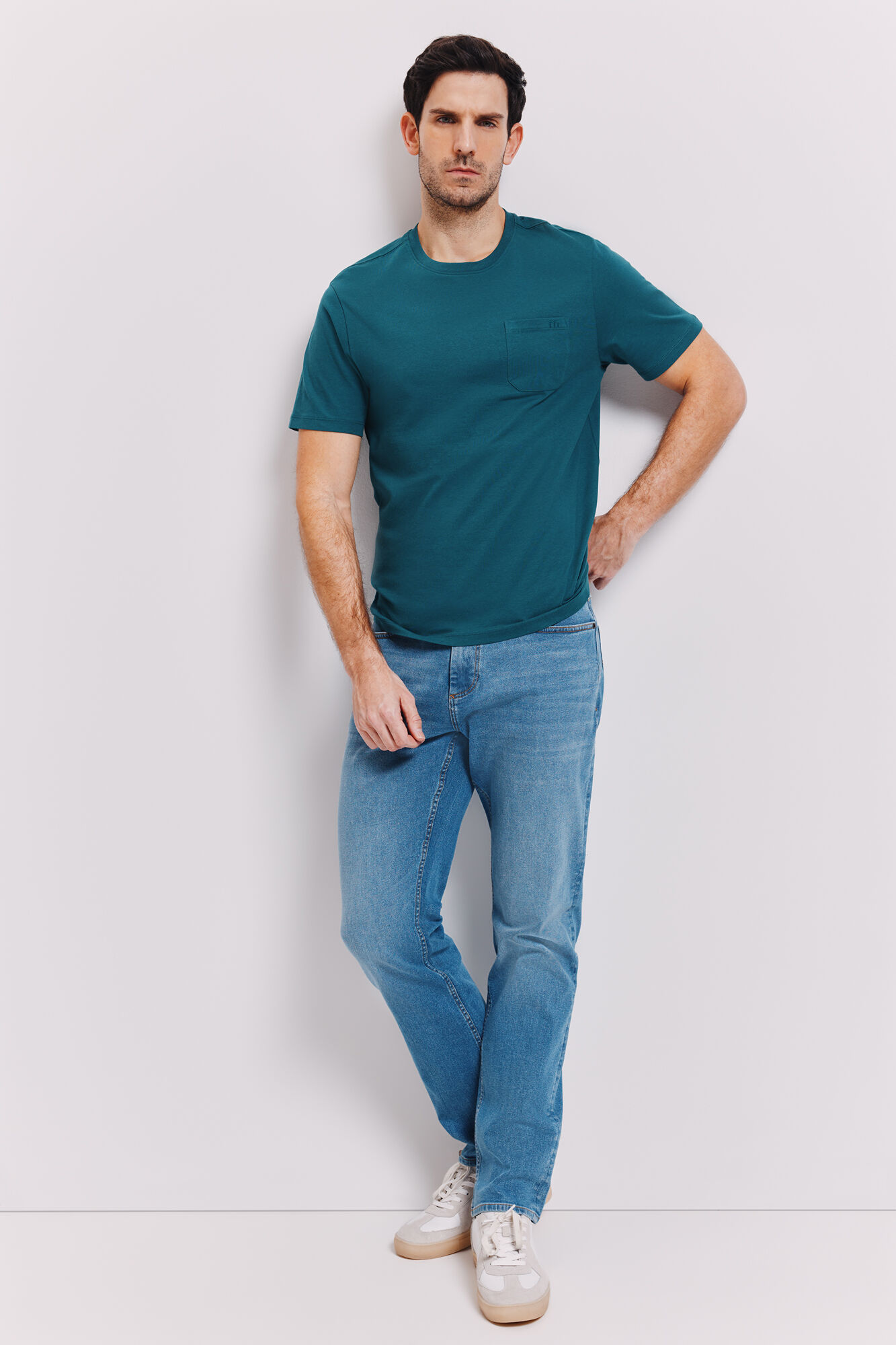 Milano Playera b&aacute;sica con bolsillo