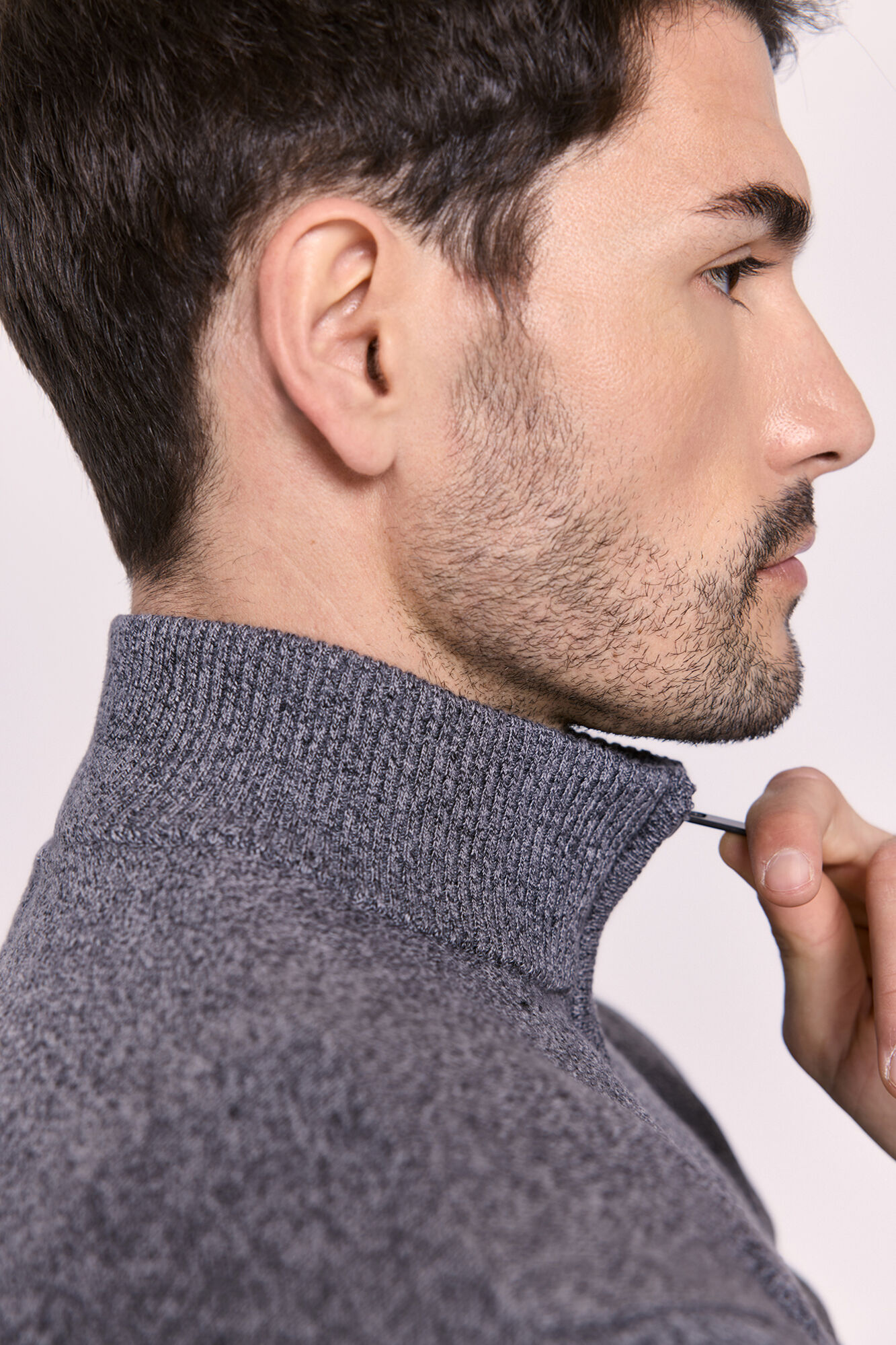 Milano Su&eacute;ter de cuello alto con cierre Gris