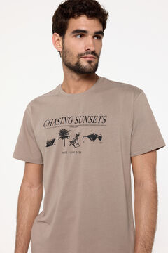 Fifty Outlet Playera manga corta. 100% algodón. Tostado