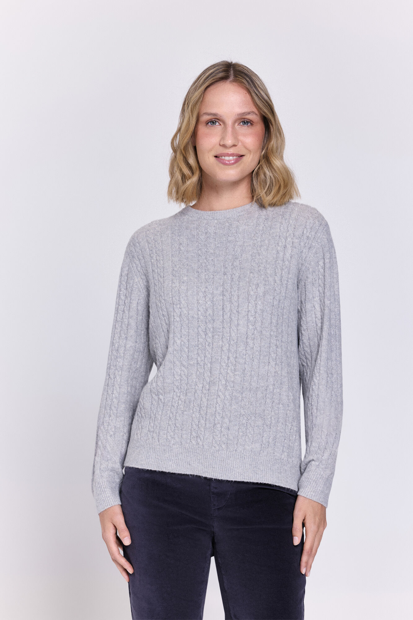 Milano Jersey de cuello redondo ajustado trenzado estructurado