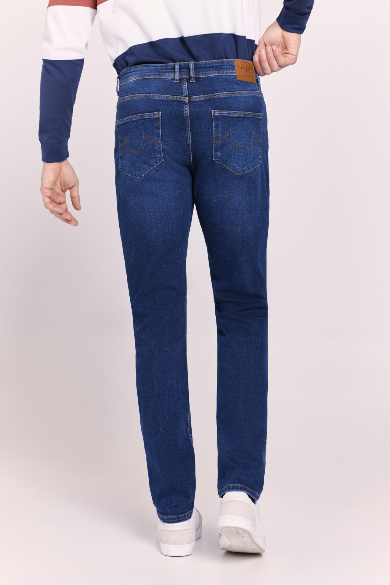 Milano Pantal&oacute;n slim fit de mezclilla Navy